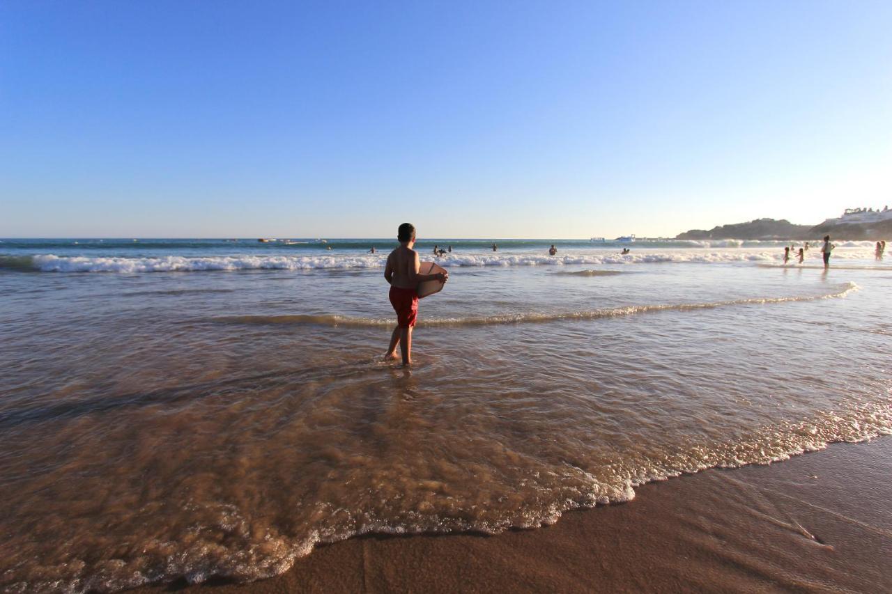 Warm Yellow Albufeira Buitenkant foto